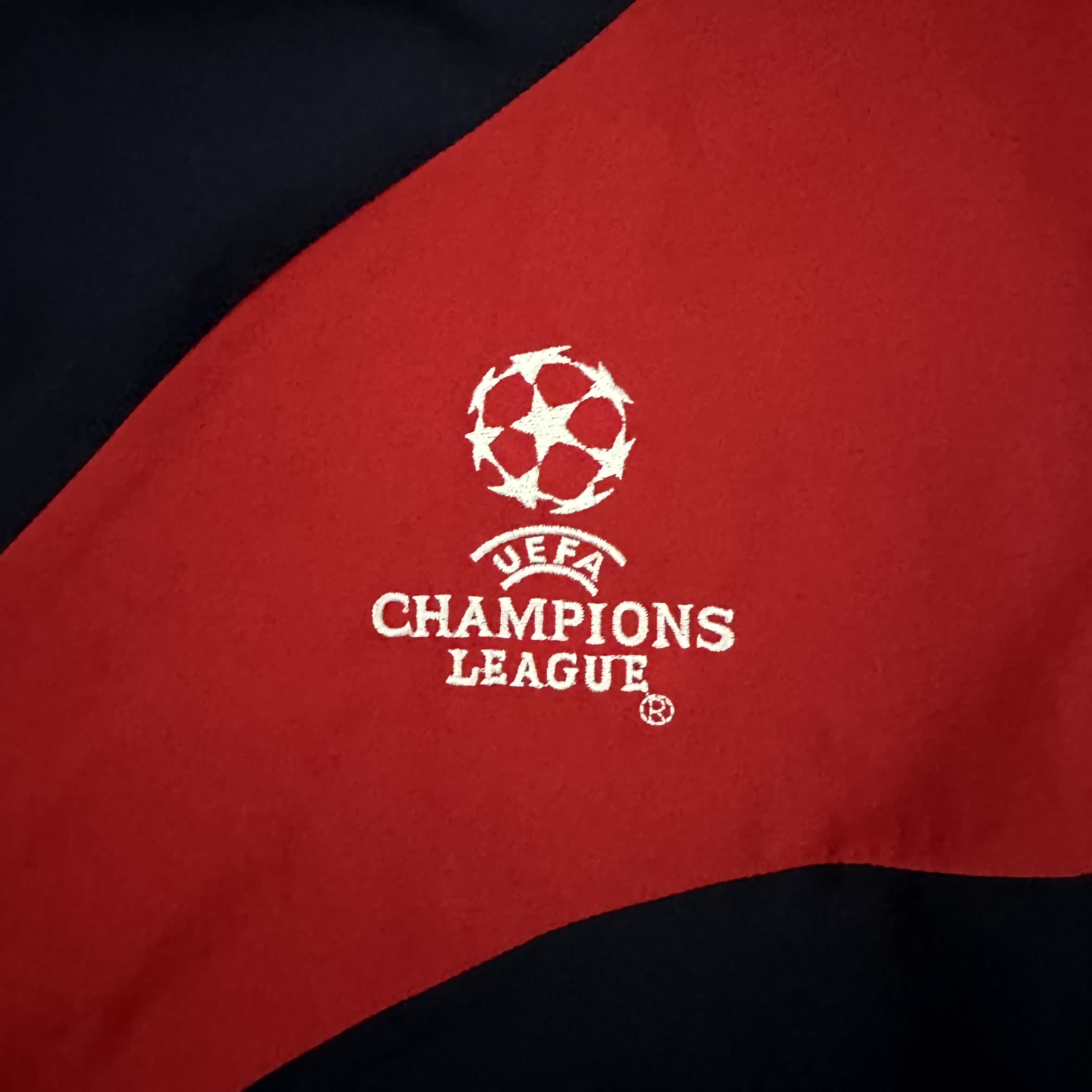 Adidas x FC Bayern CL Vintage Jacket 2005/06