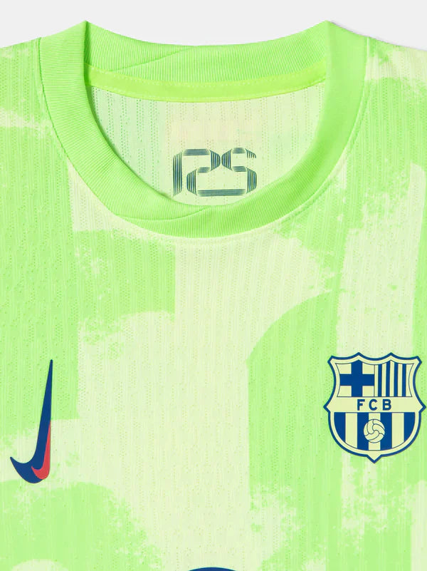 Barcelona Woman 24∕25 Third