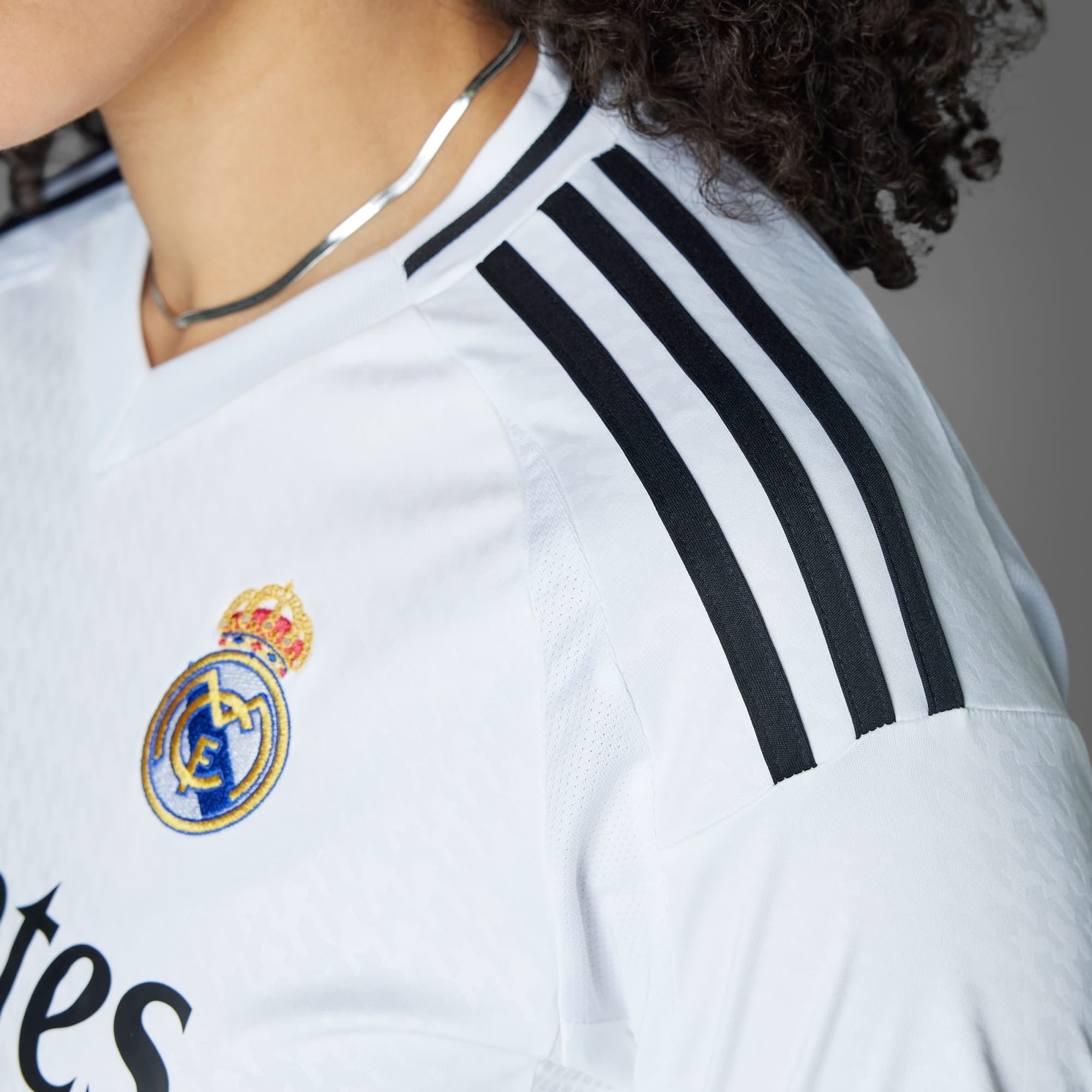 Jersey 24/25 Real Madrid l Woman