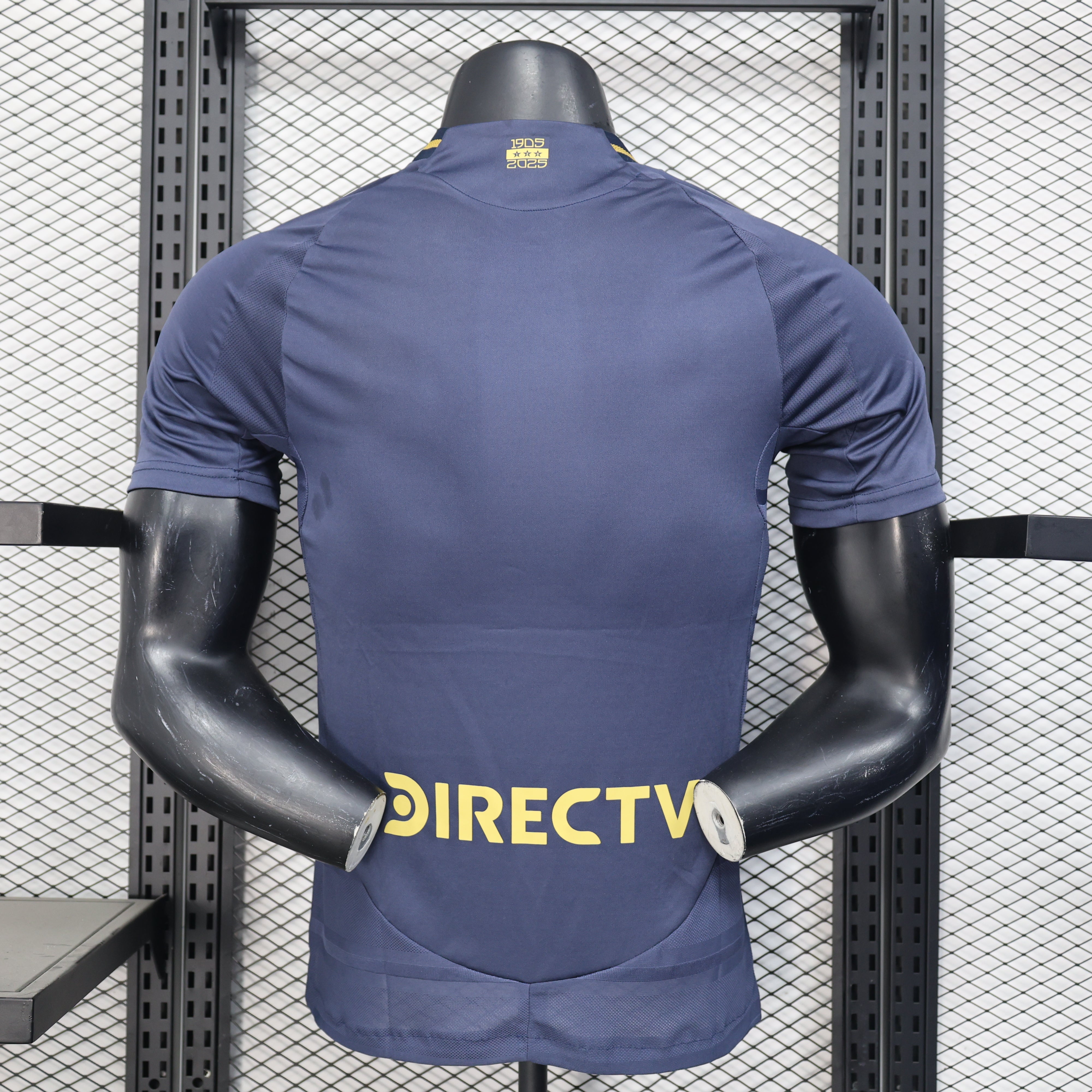 Back of navy blue Boca Juniors 25/26 third player jersey with DIRECTV logo