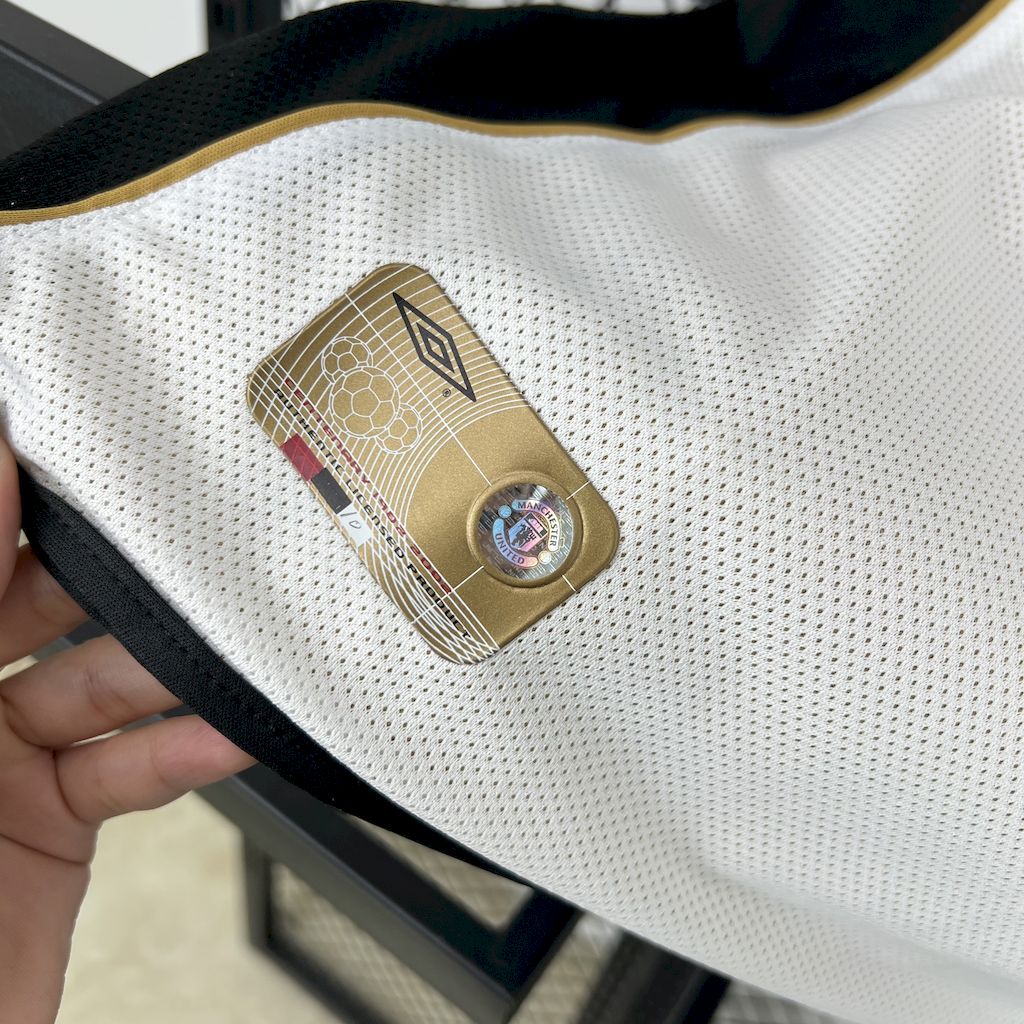 Jersey do Manchester United Retrô 2001/02 Centenary Reversible