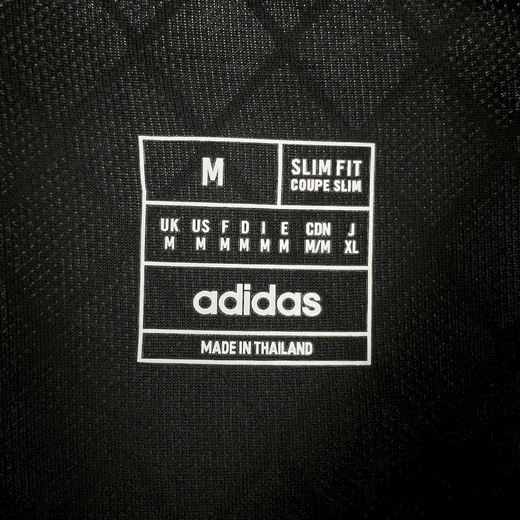 Real Madrid 24∕25 Black Special Edition