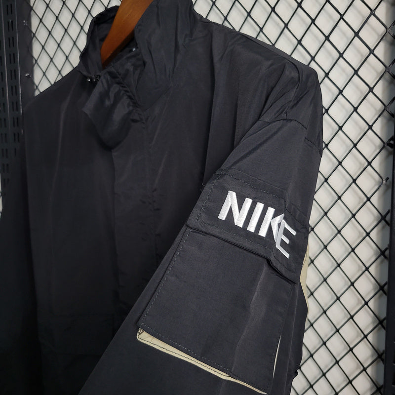 Windbreaker Nike Preto