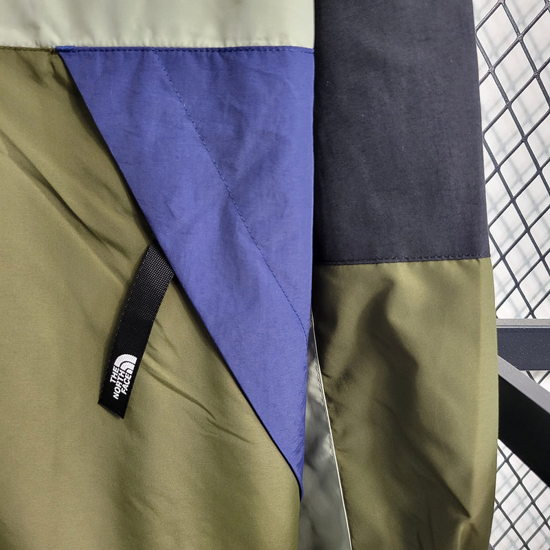 Windbreaker The North Face