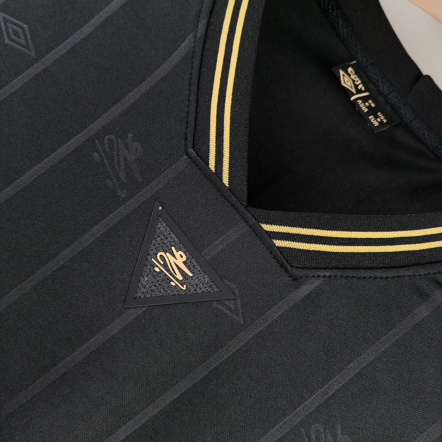 Jersey do Santos Charlie Brown 24/25 - Feminino